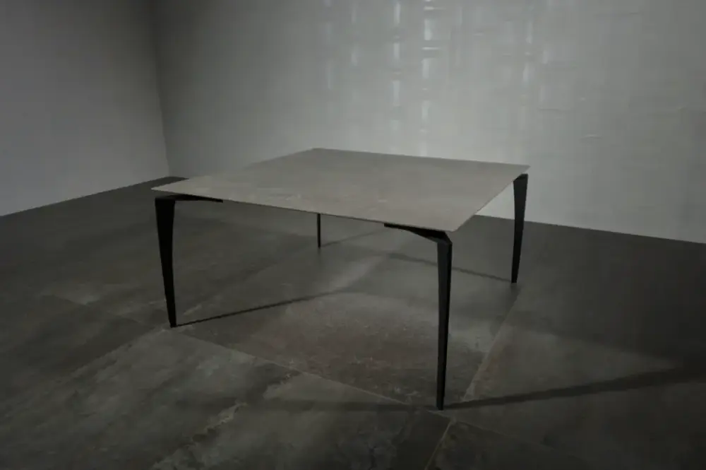 Les tables - Triss (3)
